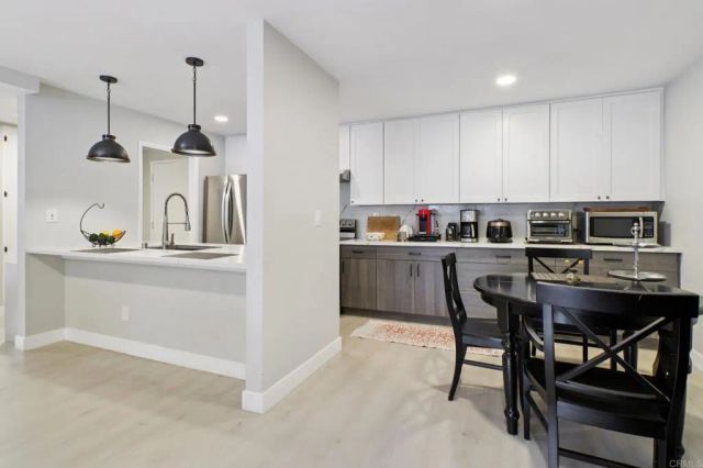 2348 La Costa Ave 202, Carlsbad, CA 92009