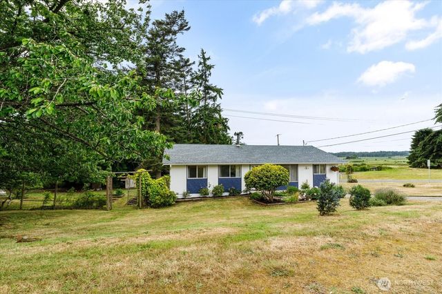 975 Ferry Avenue, Coupeville, WA 98239