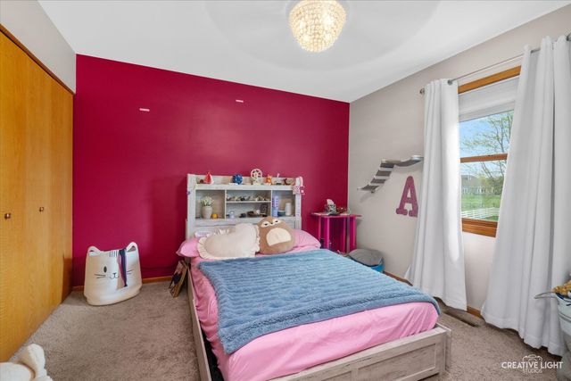 204 Country Lane, Yorkville, IL 60560