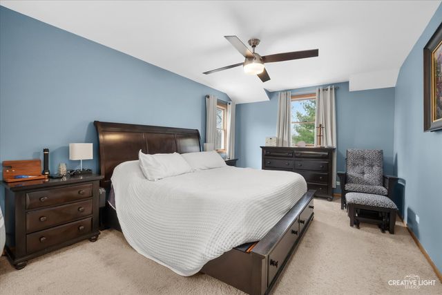 204 Country Lane, Yorkville, IL 60560