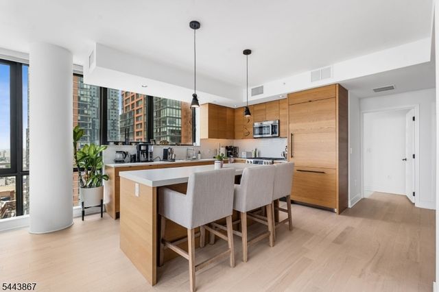 10 Provost St 2408, Jersey City, NJ 07302