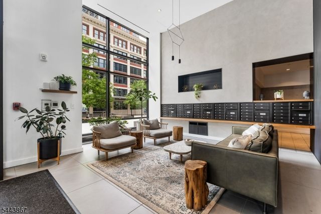 10 Provost St 2408, Jersey City, NJ 07302