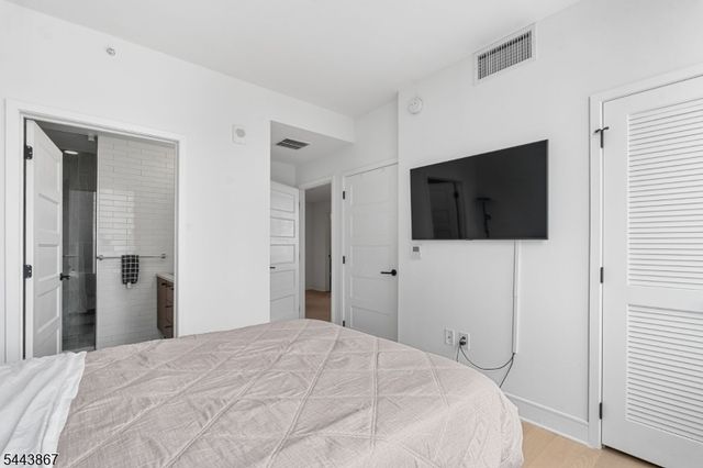 10 Provost St 2408, Jersey City, NJ 07302