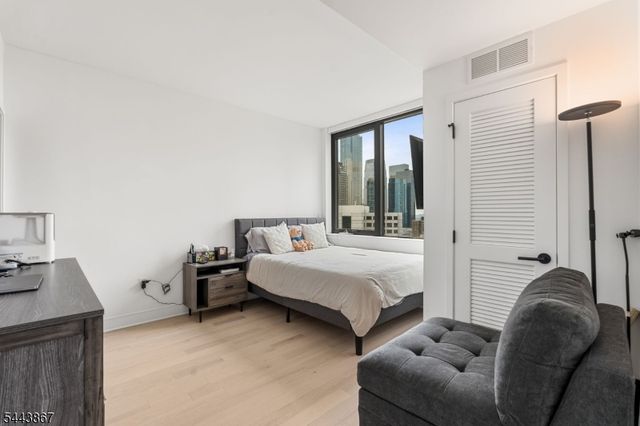 10 Provost St 2408, Jersey City, NJ 07302