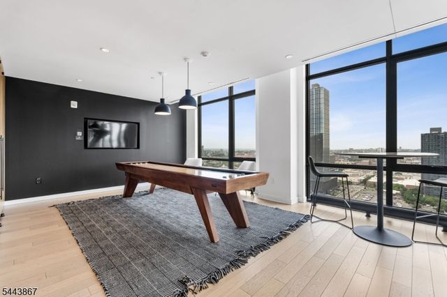 10 Provost St 2408, Jersey City, NJ 07302