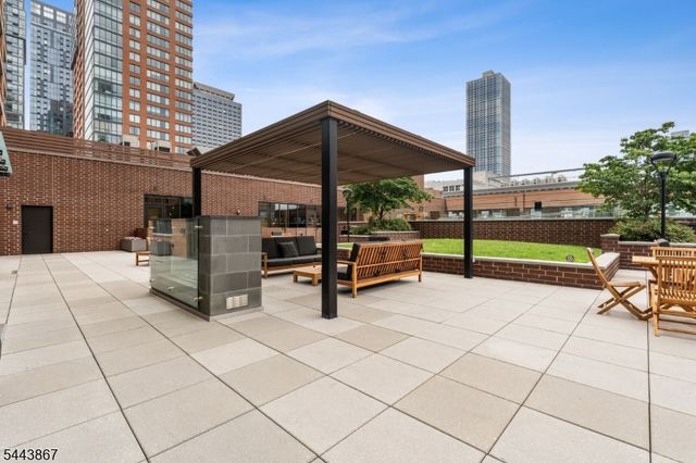 10 Provost St 2408, Jersey City, NJ 07302