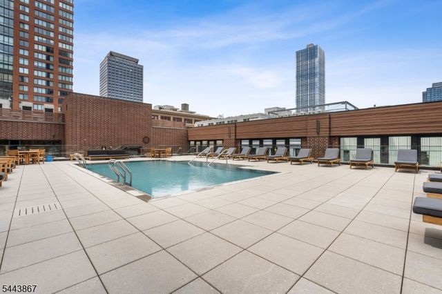10 Provost St 2408, Jersey City, NJ 07302
