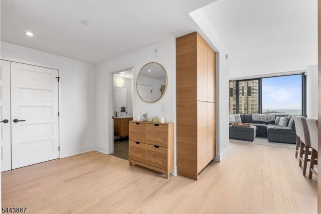 10 Provost St 2408, Jersey City, NJ 07302