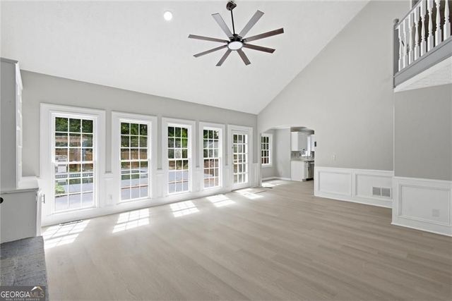 24 Planters Drive SW, Lilburn, GA 30047