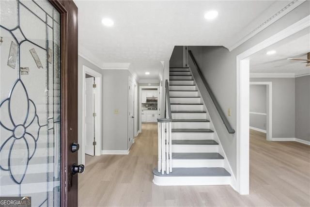 24 Planters Drive SW, Lilburn, GA 30047