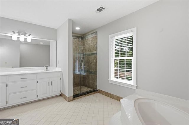 24 Planters Drive SW, Lilburn, GA 30047