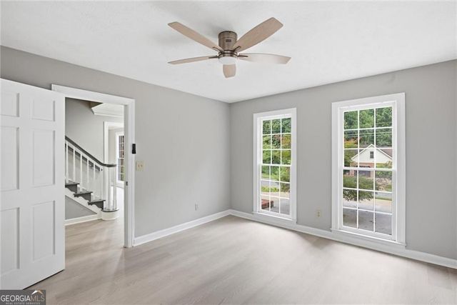 24 Planters Drive SW, Lilburn, GA 30047