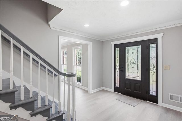 24 Planters Drive SW, Lilburn, GA 30047