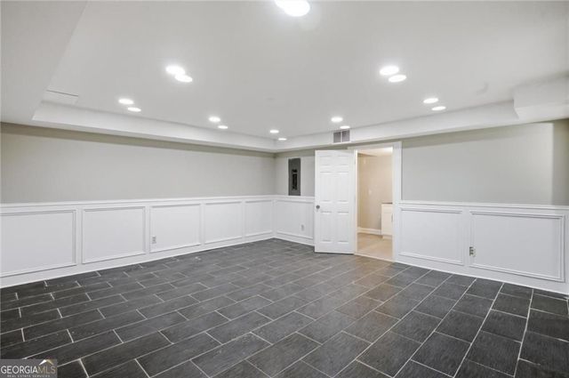 24 Planters Drive SW, Lilburn, GA 30047