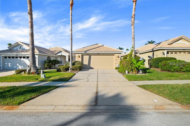 9089 SAINT ANDREWS WAY, Mount Dora, FL 32757