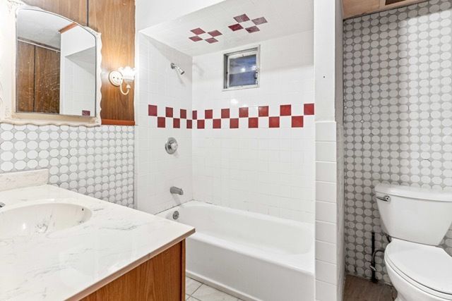 3047 S Broad Street, Chicago, IL 60608
