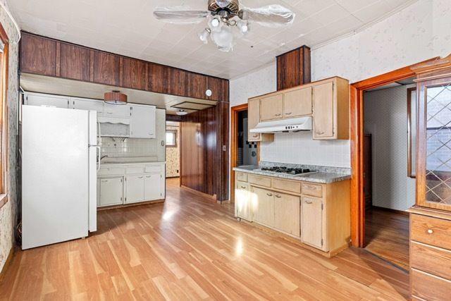 3047 S Broad Street, Chicago, IL 60608