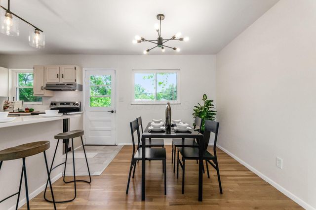 2902 Manola Drive, Columbus, OH 43209