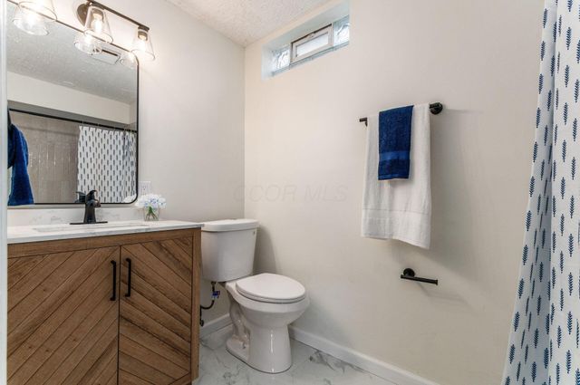 2902 Manola Drive, Columbus, OH 43209