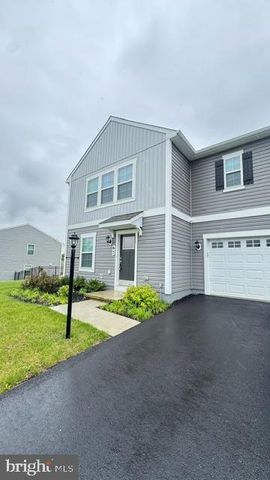 65 CHESTERFIELD RD, East Berlin, PA 17316