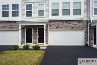 1907 Swales Court, Monroe, NJ 08831