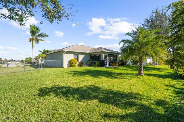 1744 SW 15th ST, Cape Coral, FL 33991