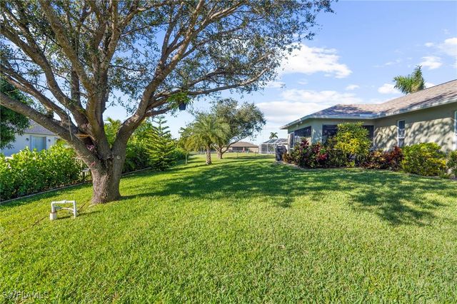 1744 SW 15th ST, Cape Coral, FL 33991