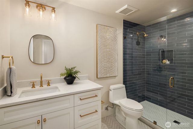 5533 106th Avenue NE, Kirkland, WA 98033