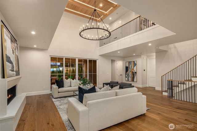 5533 106th Avenue NE, Kirkland, WA 98033