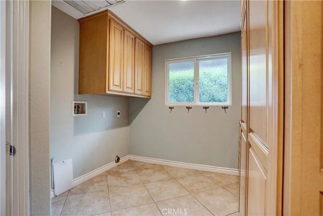 30405 Golden Gate, Canyon Lake, CA 92587