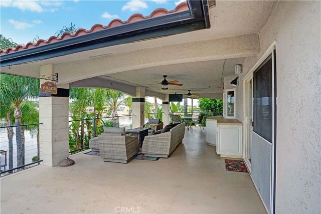 30405 Golden Gate, Canyon Lake, CA 92587