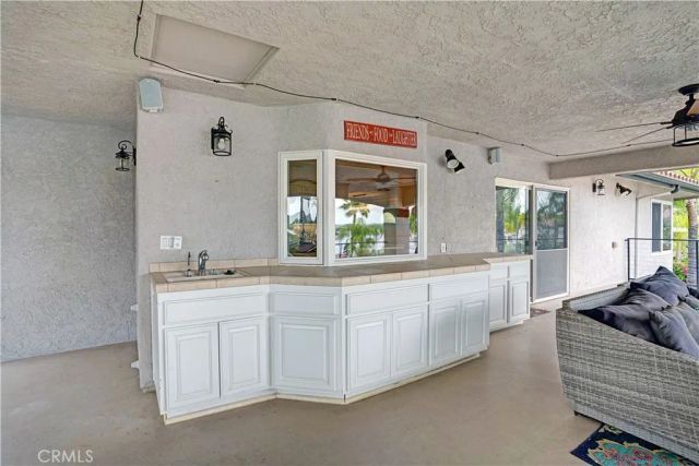 30405 Golden Gate, Canyon Lake, CA 92587