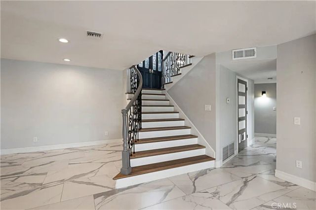 30405 Golden Gate, Canyon Lake, CA 92587