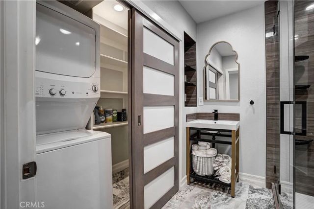 30405 Golden Gate, Canyon Lake, CA 92587