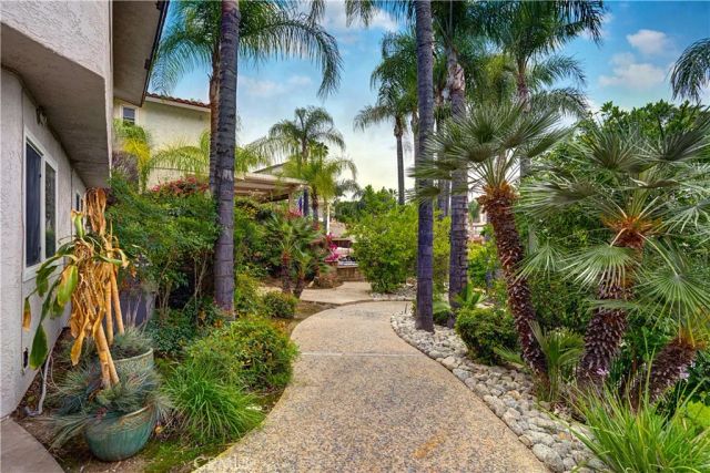 30405 Golden Gate, Canyon Lake, CA 92587