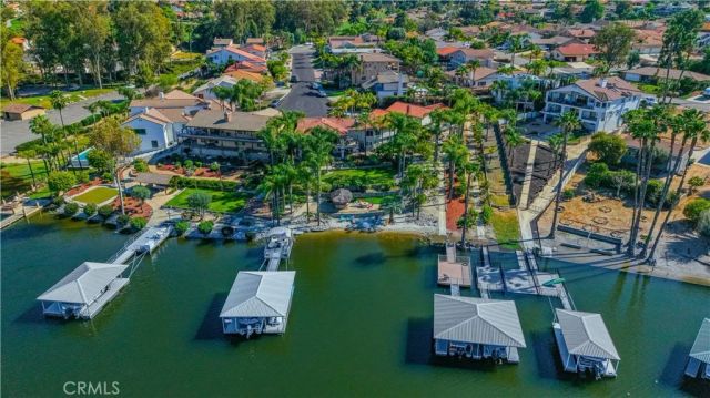 30405 Golden Gate, Canyon Lake, CA 92587