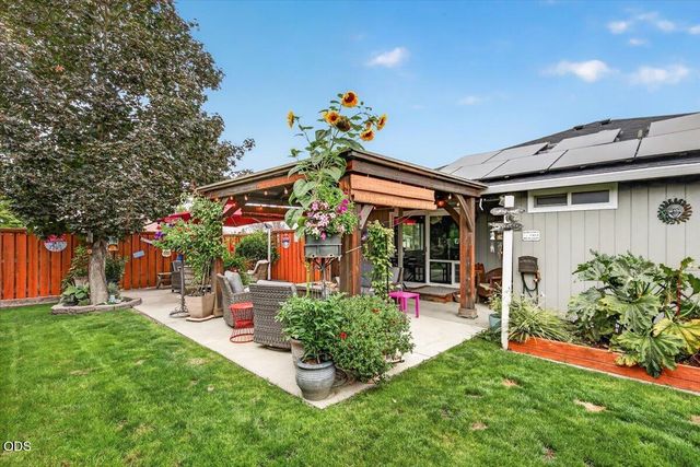 2902 Shasta Drive, Medford, OR 97504