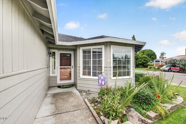 2902 Shasta Drive, Medford, OR 97504