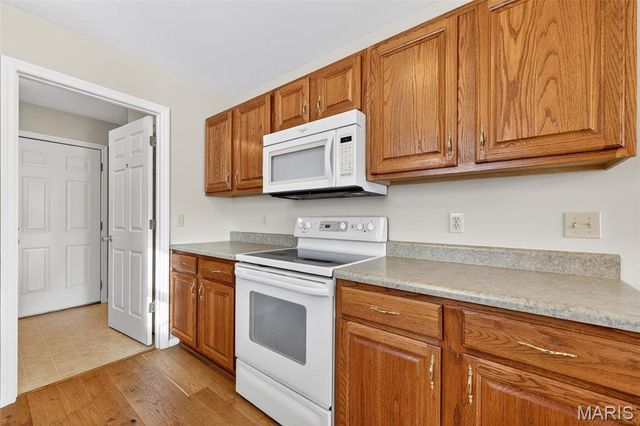 84 Green Park Lane, O'fallon, MO 63366