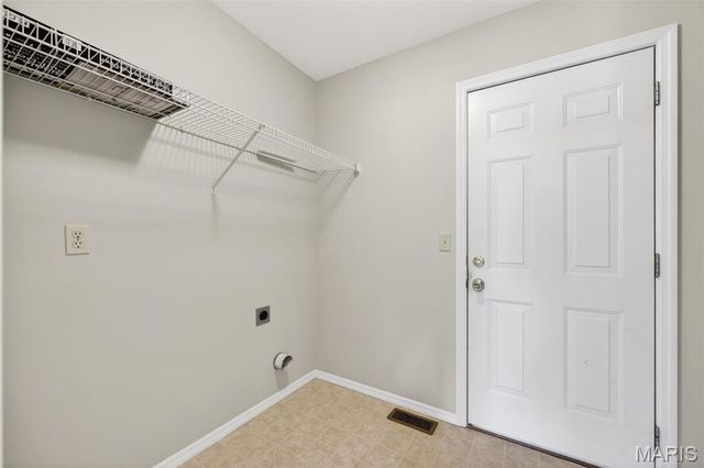 84 Green Park Lane, O'fallon, MO 63366