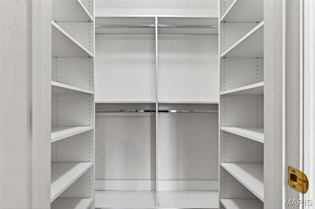 84 Green Park Lane, O'fallon, MO 63366