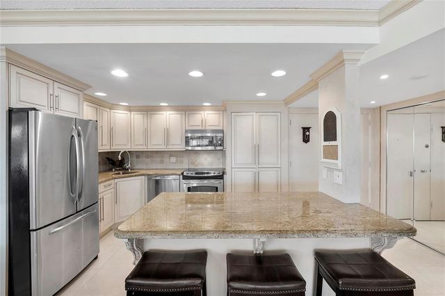 1620 S Ocean Boulevard 4f, Lauderdale By The Sea, FL 33062