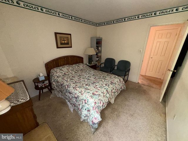 32 BATTERY HILL DR, Voorhees, NJ 08043