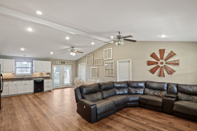 131 Katy, Emory, TX 75440