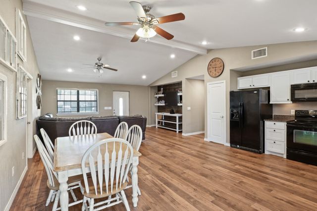 131 Katy, Emory, TX 75440