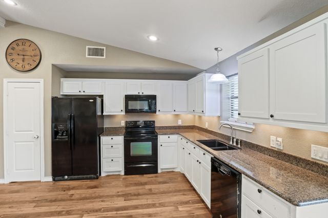 131 Katy, Emory, TX 75440