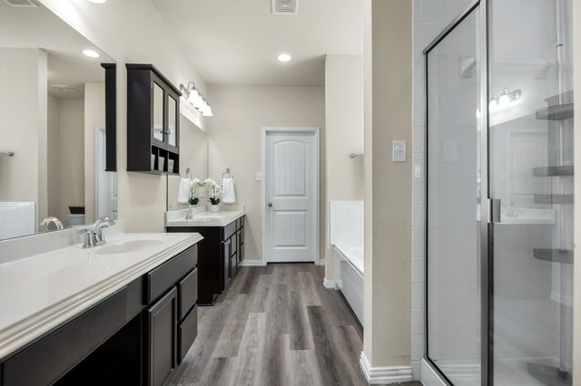 1701 Ridge Creek Lane, Aubrey, TX 76227