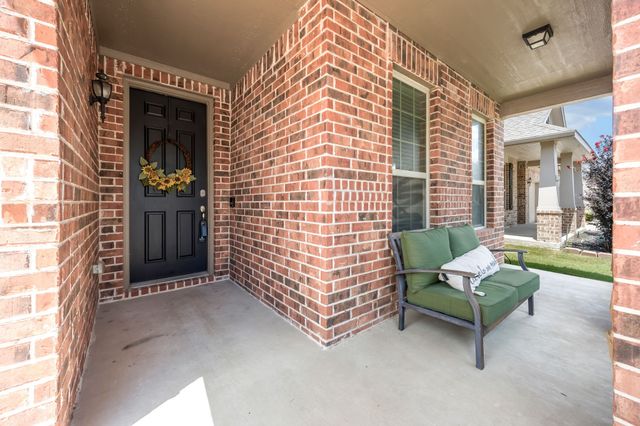 1701 Ridge Creek Lane, Aubrey, TX 76227