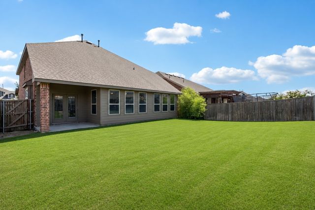 1701 Ridge Creek Lane, Aubrey, TX 76227