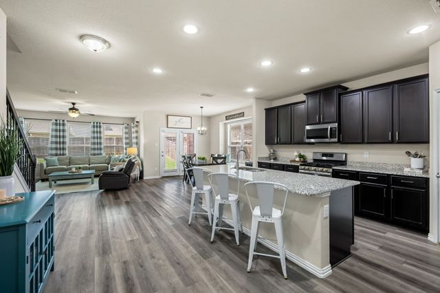 1701 Ridge Creek Lane, Aubrey, TX 76227
